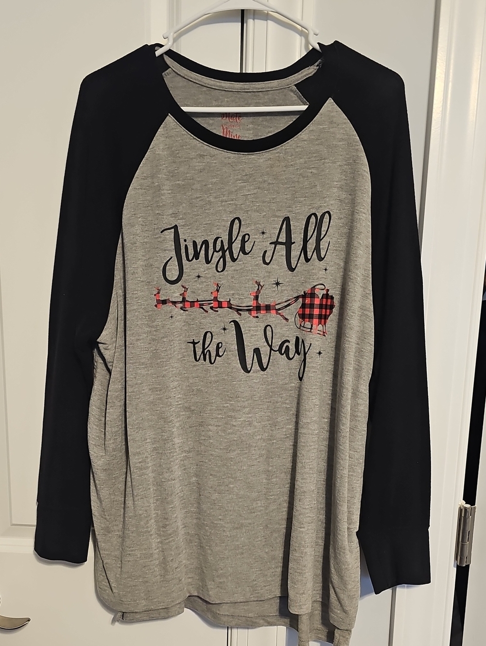State of Mind Jingle All The Way Raglan Lounge Top - Black, Gray, Red Plaid